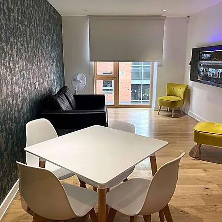 Premier Salford Quays 3* Manchester