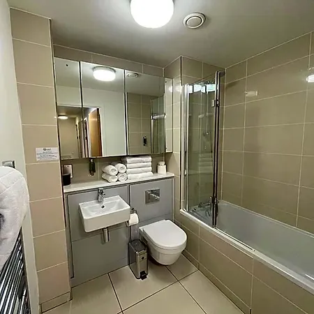 Hotel Premier Salford Quays Manchester