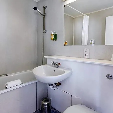 Otel The Gardens 3*