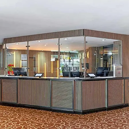 Airport Otel