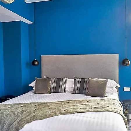Hotel Heathcote