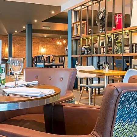 - Park, An Ihg 4* Manchester