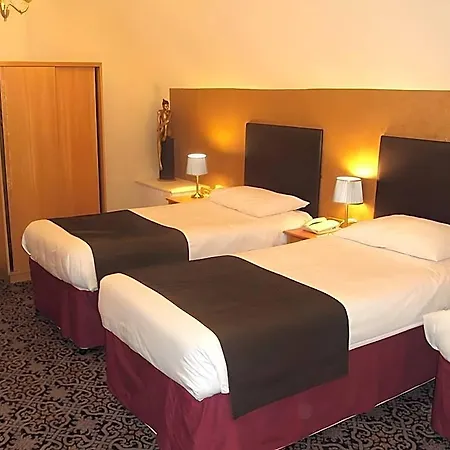 Hotel South