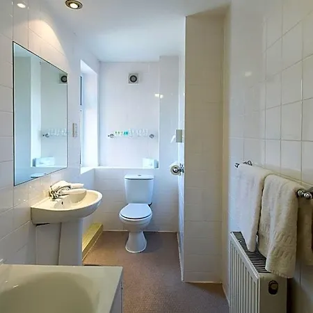 Britannia & 3* Manchester