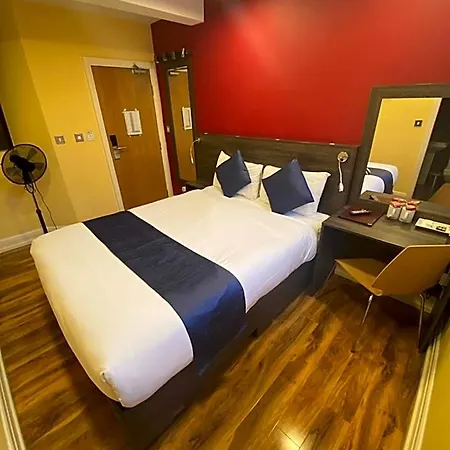 Ville Hotel
