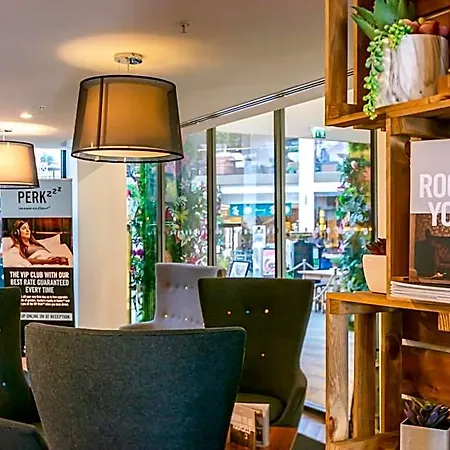 Apartmanhotel Roomzzz Victoria