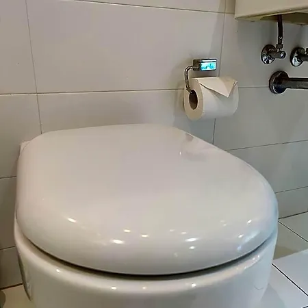 Free Private Parking- 2 Bedrm Flat Hotel