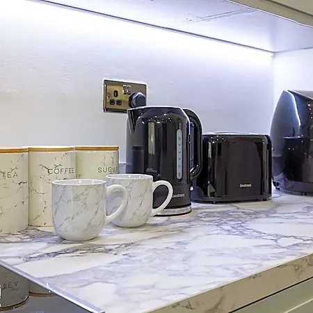 Westpoint Luxury Apartmán *