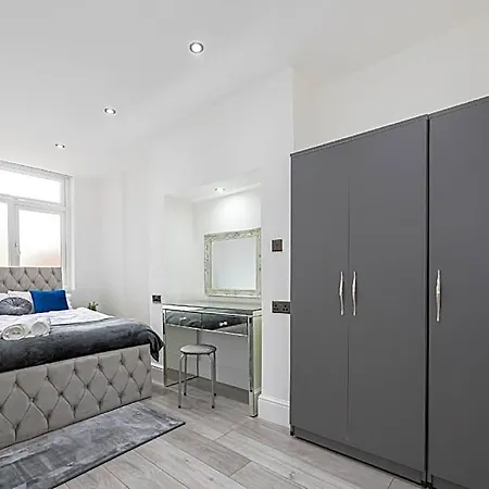 Westpoint Luxury Apartmán