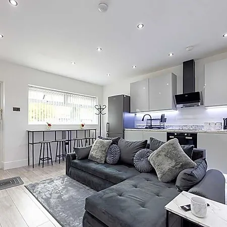 Westpoint Luxury Apartmán *