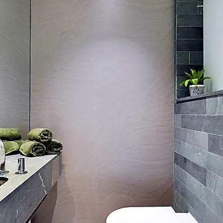 Amazing Skyline Views 3br Duplex Отель