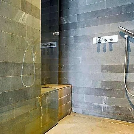 Amazing Skyline Views 3br Duplex Манчестер