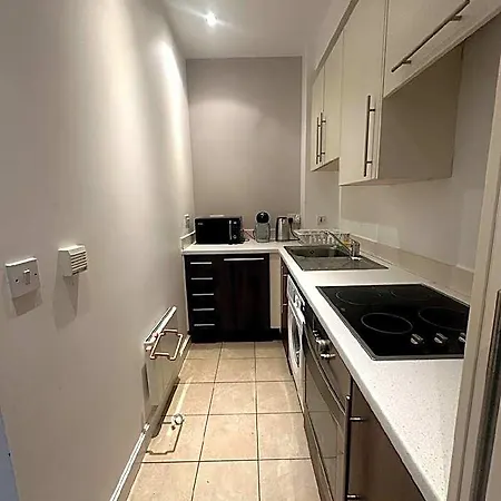 Modern 1br In Centre Отель Манчестер