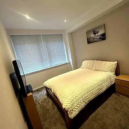 Отель Modern 1br In Centre