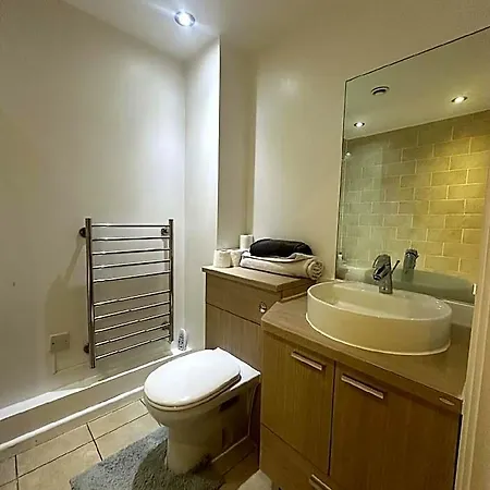 Modern 1br In Centre