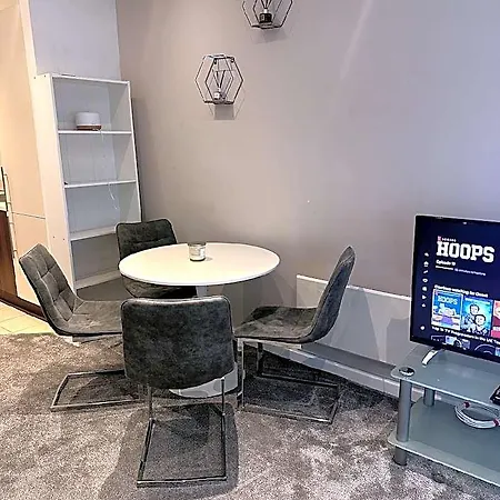 Modern 1br In Centre Hotel 3*