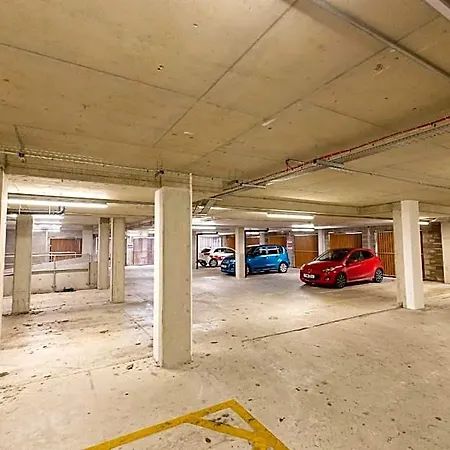 Quayside Penthouse 2 Bedroom Ensuite Man. United Manchester