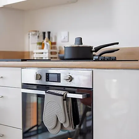 Quayside Penthouse 2 Bedroom Ensuite Man. United