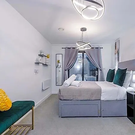 The Waterhouse Suite: Modern 2 Bd W/ Roof Terrace Отель 4*