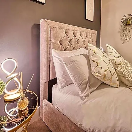 Cityscape Serenity - Luxurious And Cosy Retreat Hotel Manchester