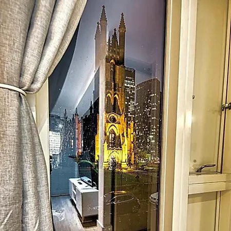 Cityscape Serenity - Luxurious And Cosy Retreat