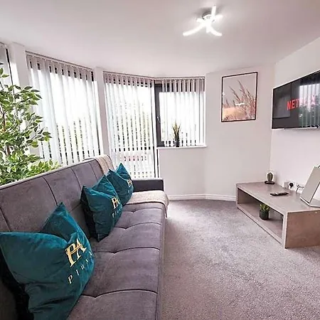 Pluxa Glade Hotel Manchester