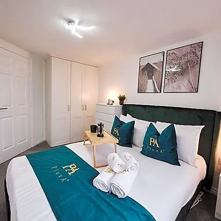 Pluxa Glade Hotel 3*