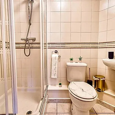 Sale Serendipity - Spacious And Modern. 4* Манчестер