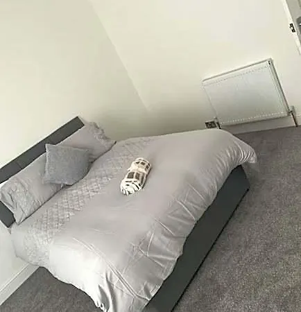 Denton House Дом отдыха *