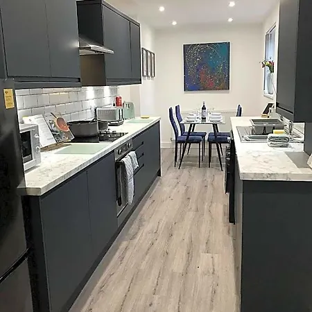 Hotel Stylish Modern 3-bed House Nr Ctr
