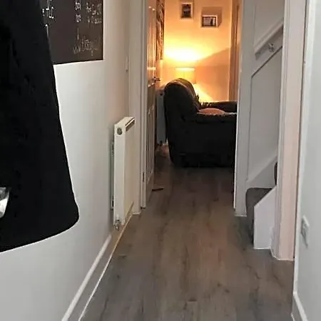 Stylish Modern 3-bed House Nr Ctr 3* Manchester