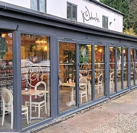 The Waterside Bar, & Restaurant *