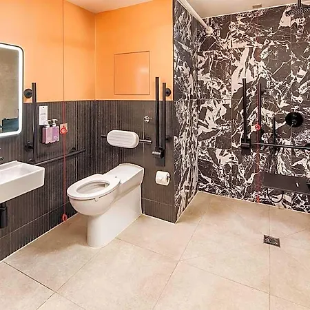 Tribe Airport Hotel 4*
