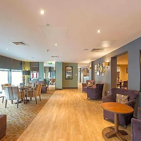 Premier Centre West Hotel