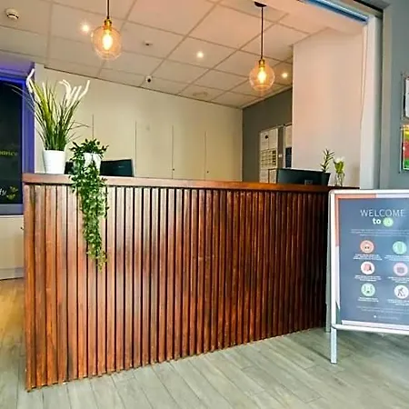 Oxford Court Apartment Manchester
