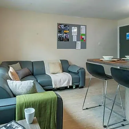 Oxford Court Apartment Manchester