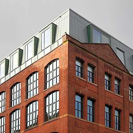 Leven Hotel Manchester