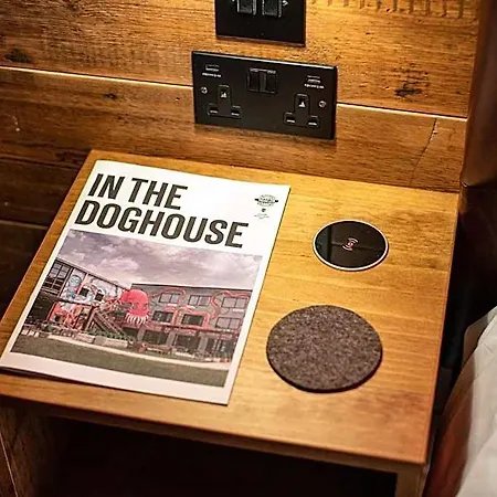 Otel Brewdog Doghouse 4*