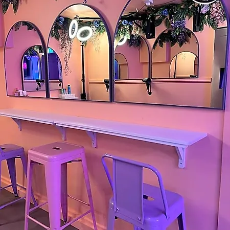 Manchester's Only Private Party For 12 With Makeup Manchester
