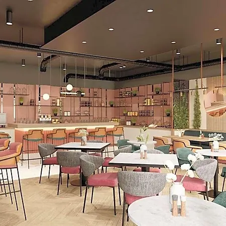 By Marriott Piccadilly Отель 4*