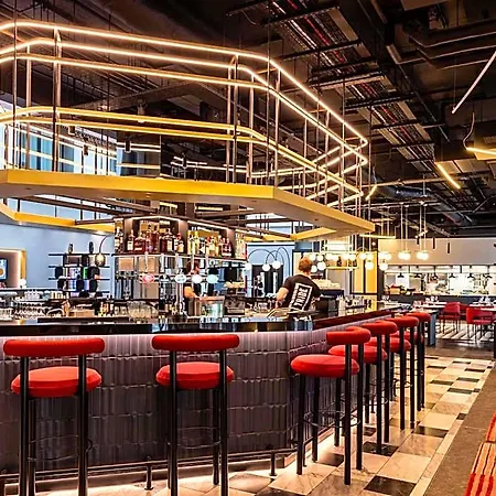Hotel Tribe Airport 4*