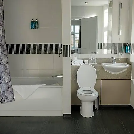 Fairway Hotel Manchester