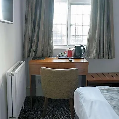 Fairway Hotel