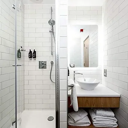 Wilde Centre 4* Manchester