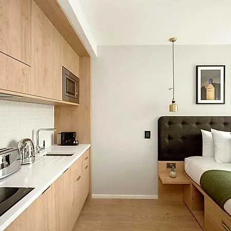 Wilde Centre 4* Manchester