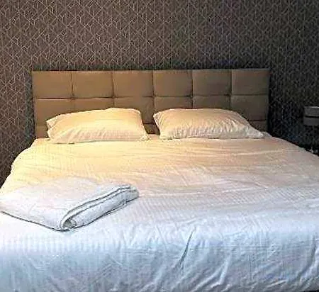 Oyo The Pleasant House Otel Manchester