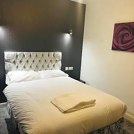 Oyo The Pleasant House 3* Manchester