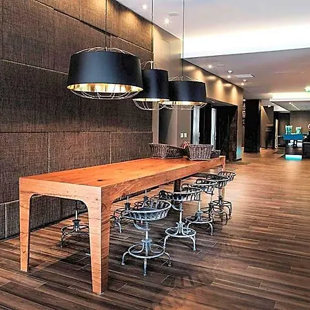 One Manchester-piccadilly 3*
