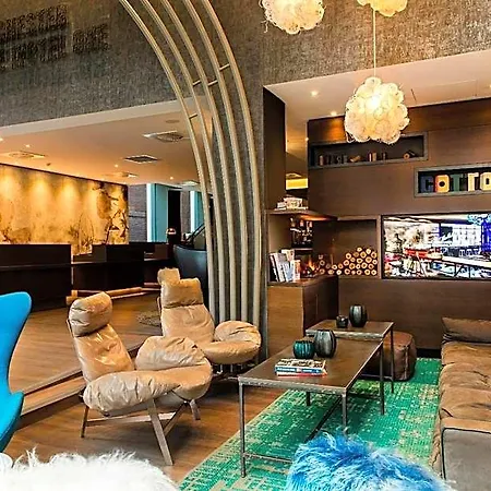 Hotel One Manchester-royal Exchange 3*