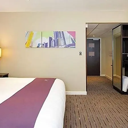 Premier Centre West Hotel